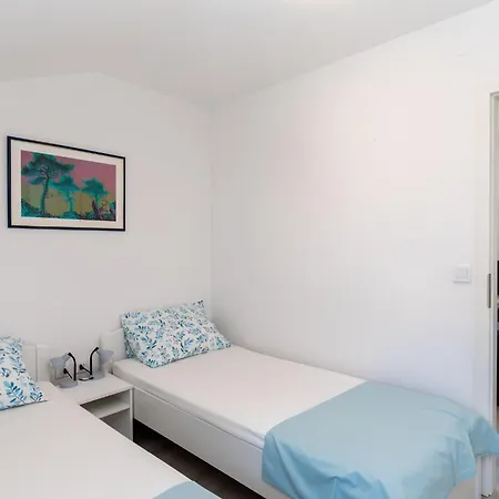 Katarina - Two-bedroom 4 Adults - Izme U Ribnjaka Street No 1 - #2